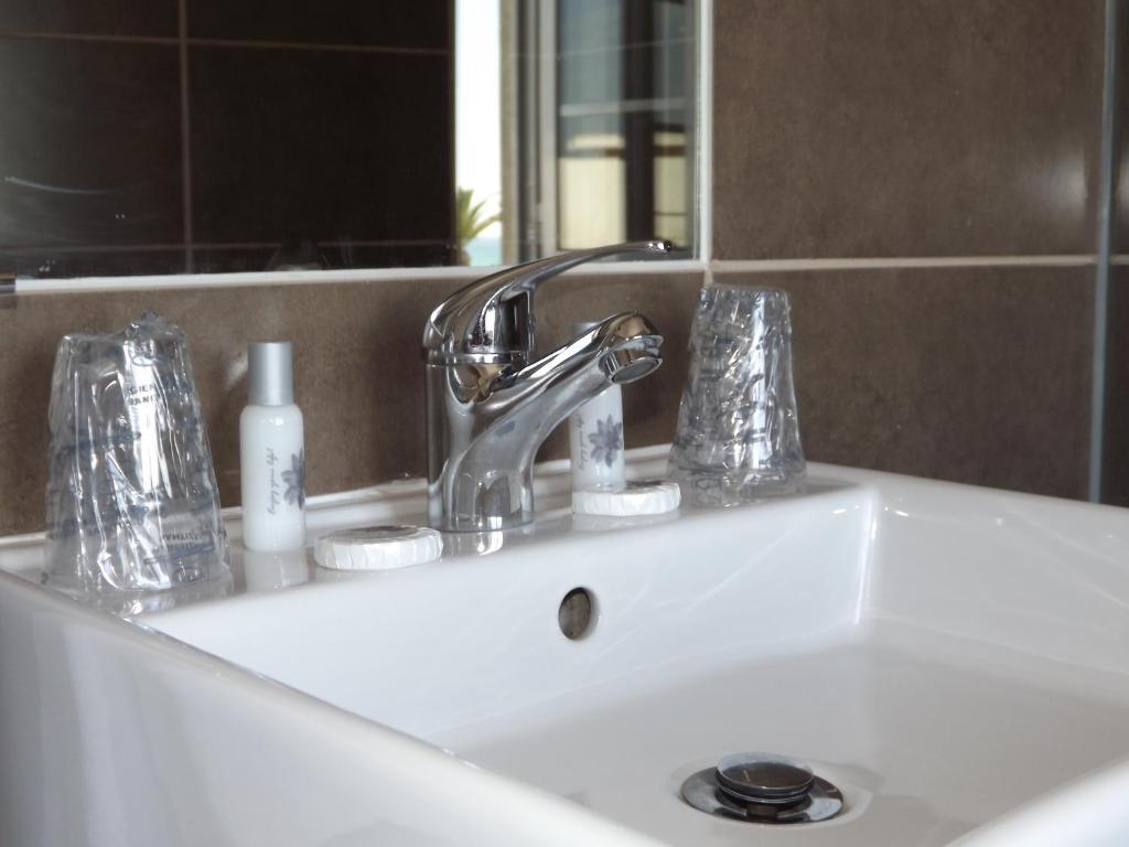 Hotel Mar Azul Lagos Room photo